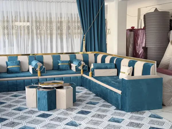 مجلس فيروزي وبيج بظهر شرائح